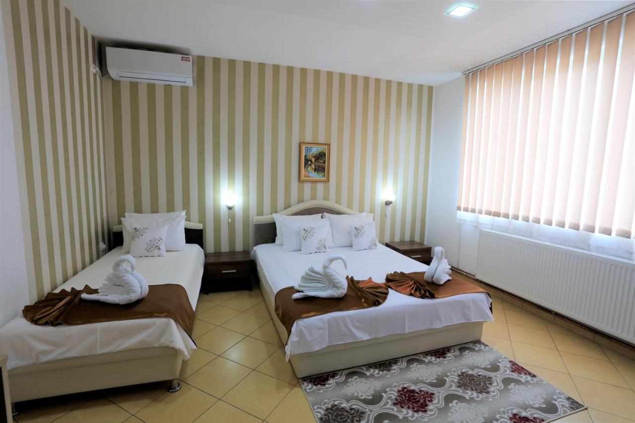 Garni Hotel Saradis Kruševac Esterno foto