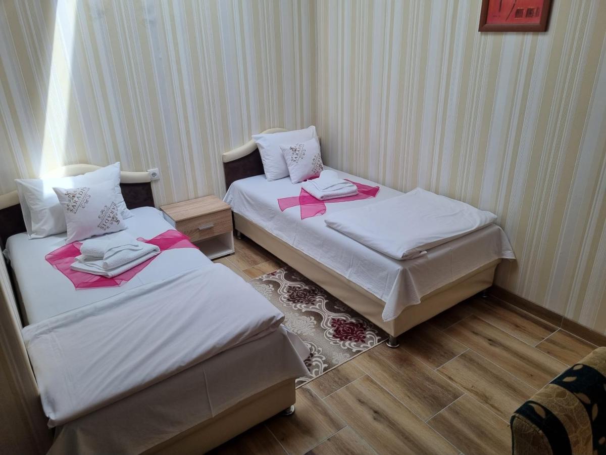 Garni Hotel Saradis Kruševac Esterno foto